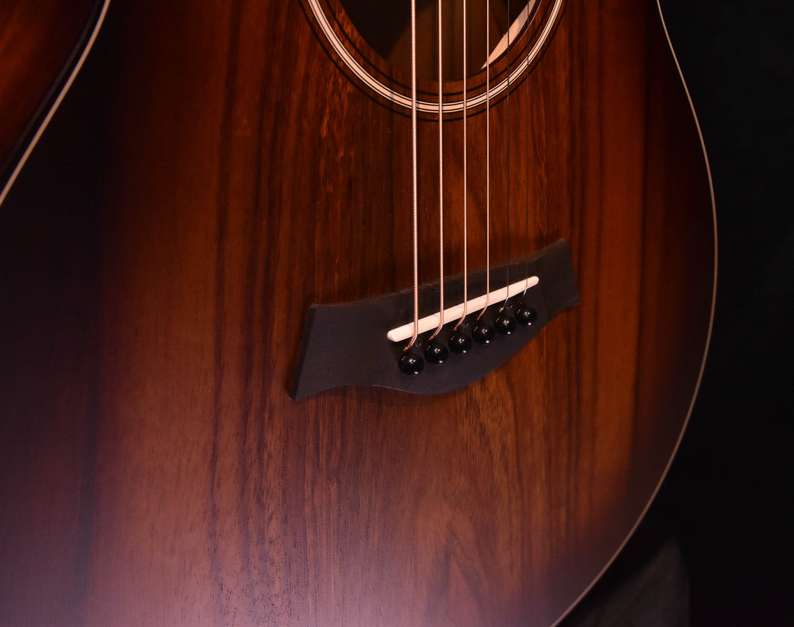 Taylor GS Mini-E Koa PLUS Shaded Edge Burst