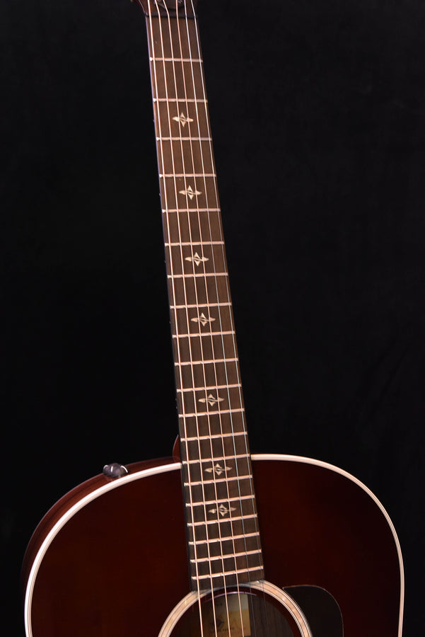 Taylor 417e-R Tobacco Sunburst acoustic electric guitar