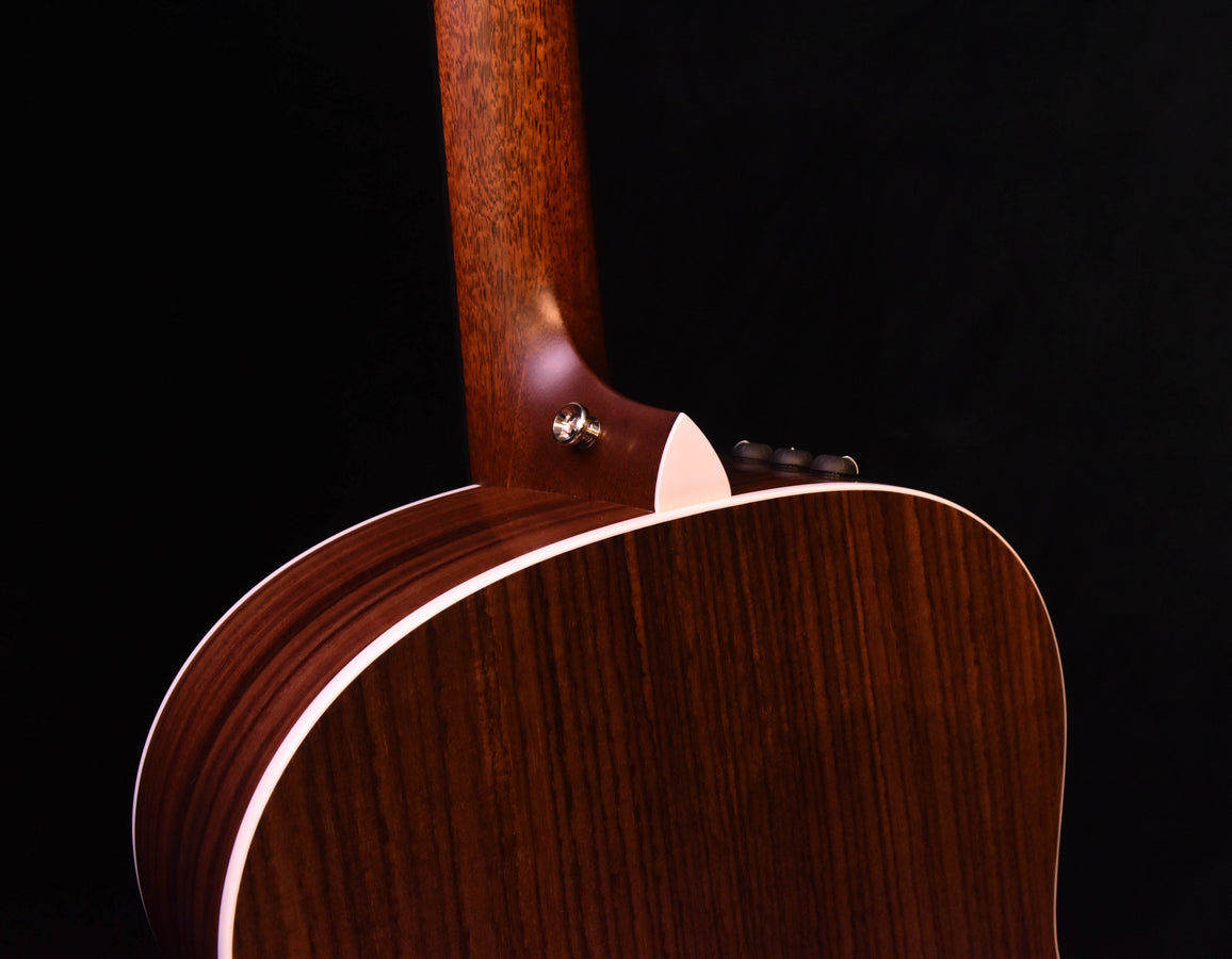 Taylor 417e-R Tobacco Sunburst acoustic electric guitar