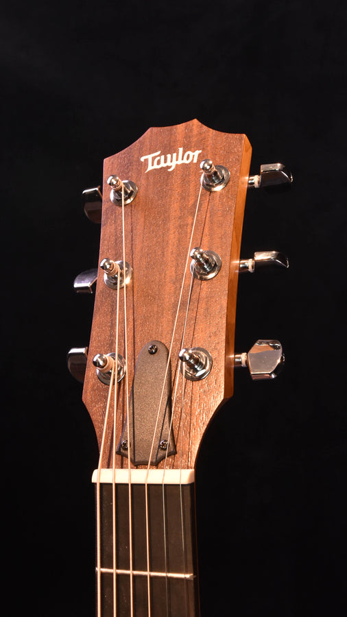 Taylor Academy 10 Acoustic Guitar
