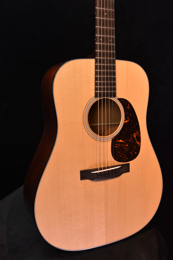 Martin D-18 Authentic 1937 VTS Acoustic Dreadnought Guitar