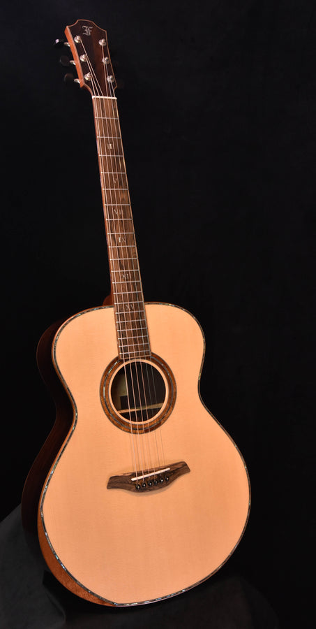 Furch Red Deluxe Grand Auditorium Bevel Duo Sitka Spruce/ Rosewood