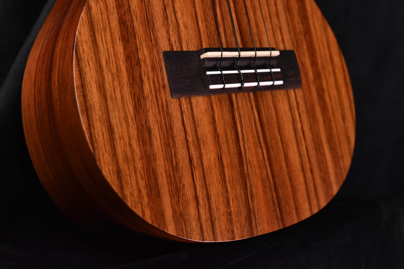 Kamaka HF-3 Tenor Ukulele