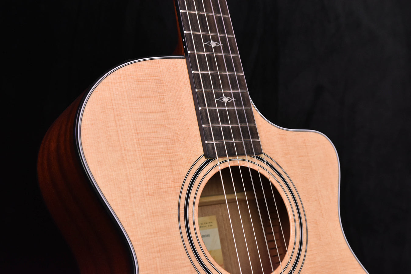 Taylor 312CE-N Nylon String Crossover