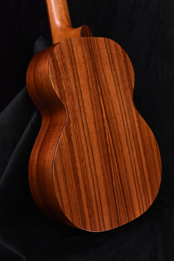 Kamaka HF-3 Tenor Ukulele