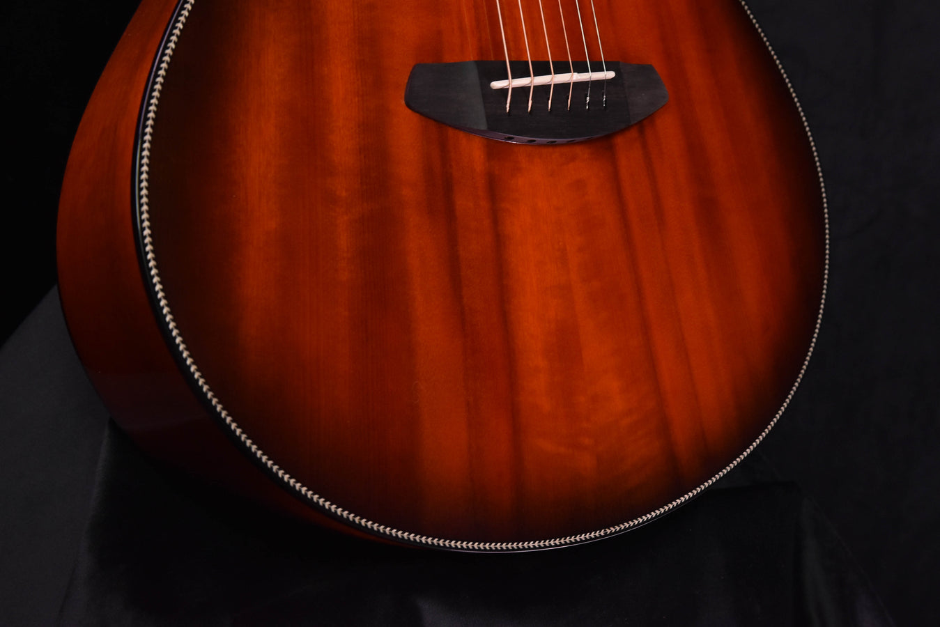 Breedlove Oregon Concert Bourbon CE All Myrtlewood Acoustic ELec Guitar