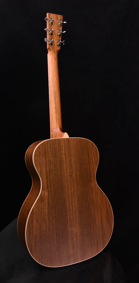 Larrivee OM-40 Shedua (Ovangkol) Special Edition!