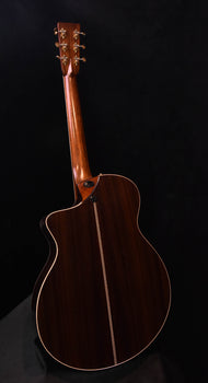 martin cs-sc-2022 custom shop acoustic electric guitar