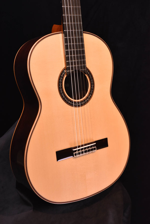 Cordoba C12 European Spruce top Classical with case