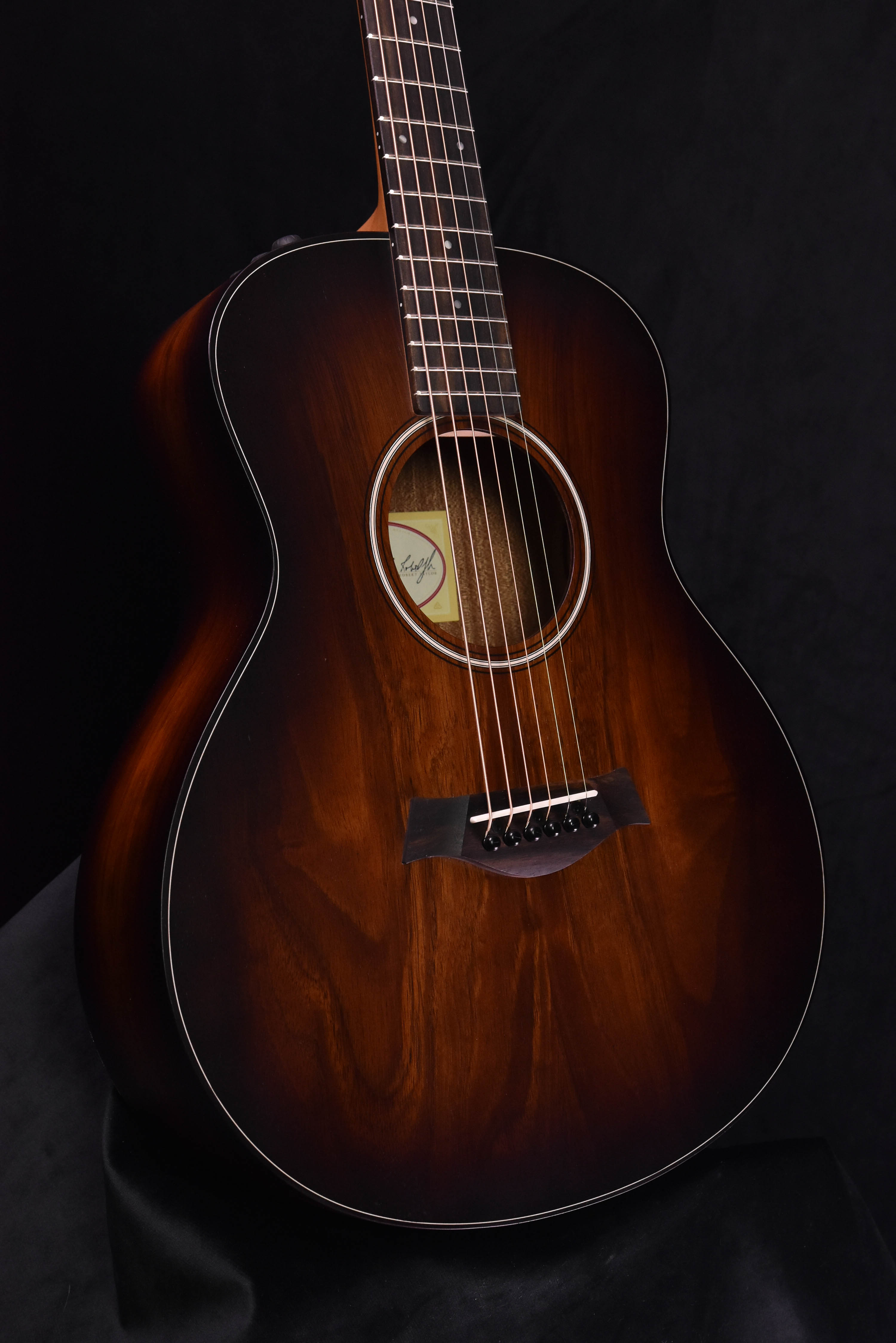 Taylor GS Mini-e Koa Plus Acoustic-Electric Guitar Shaded Edge
