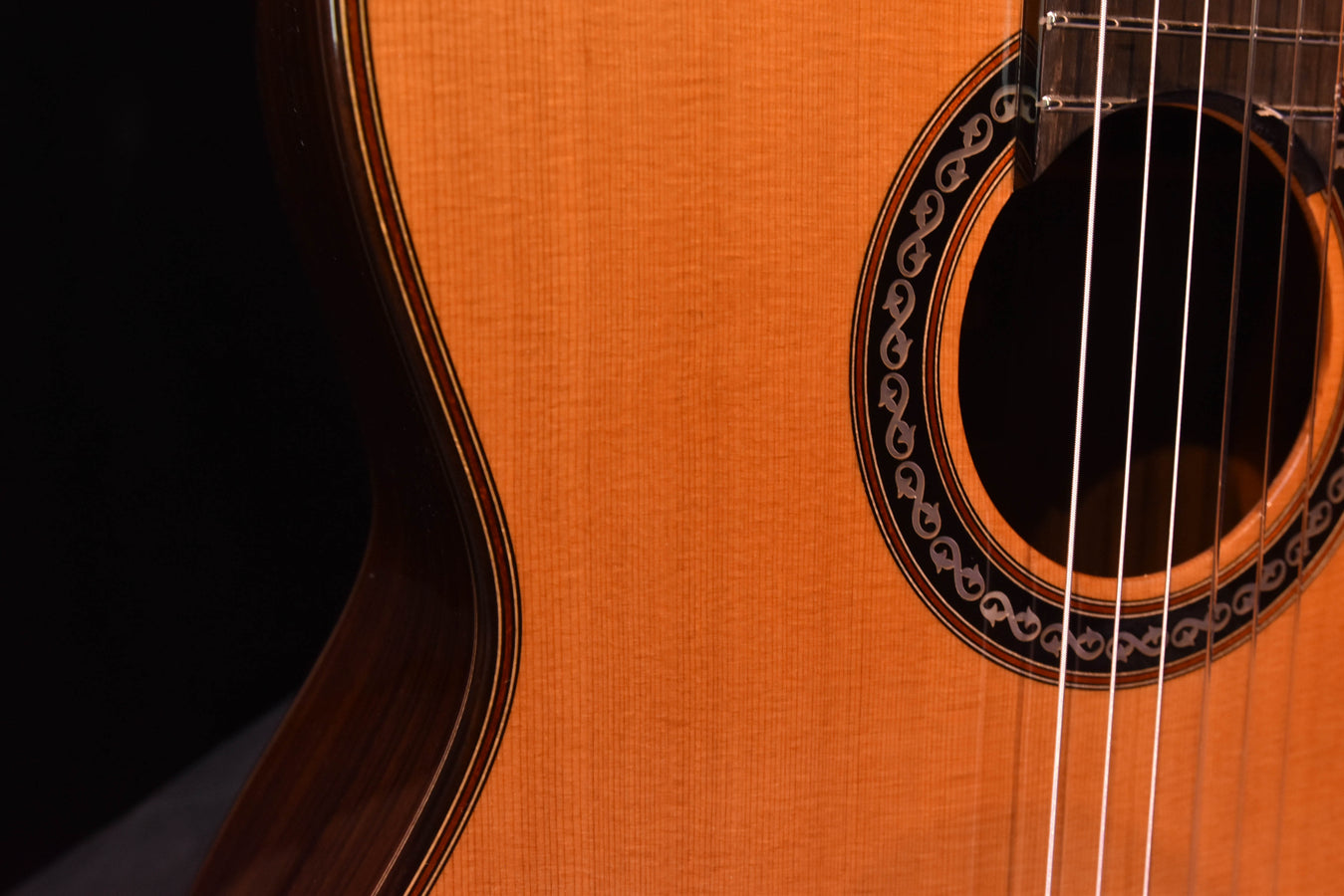 Cordoba C10 Cedar Top Classical Guitar with Case