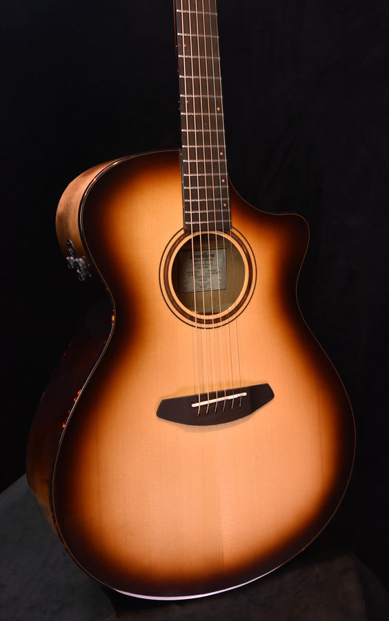 Breedlove Artista Pro Concerto Burnt Amber CE European Spruce/ Myrtlewood Acoustic Elec Guitar