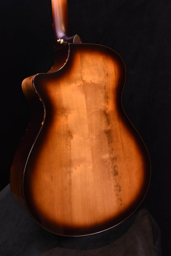 Breedlove Artista Pro Concerto Burnt Amber CE European Spruce/ Myrtlewood Acoustic Elec Guitar