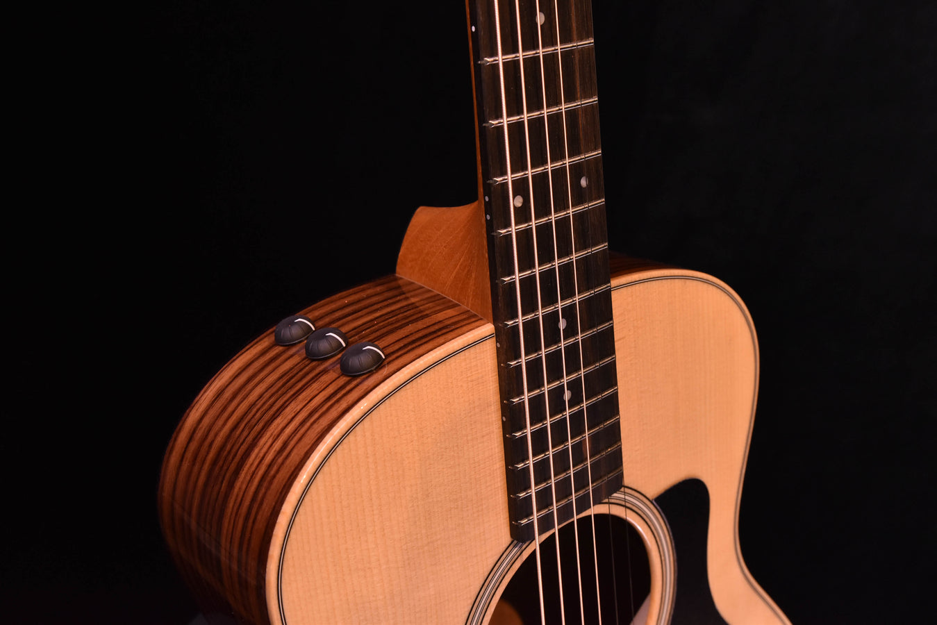  Taylor Guitars Taylor GS Mini-e Rosewood Acoustic-Electric  Guitar Natural : Musical Instruments