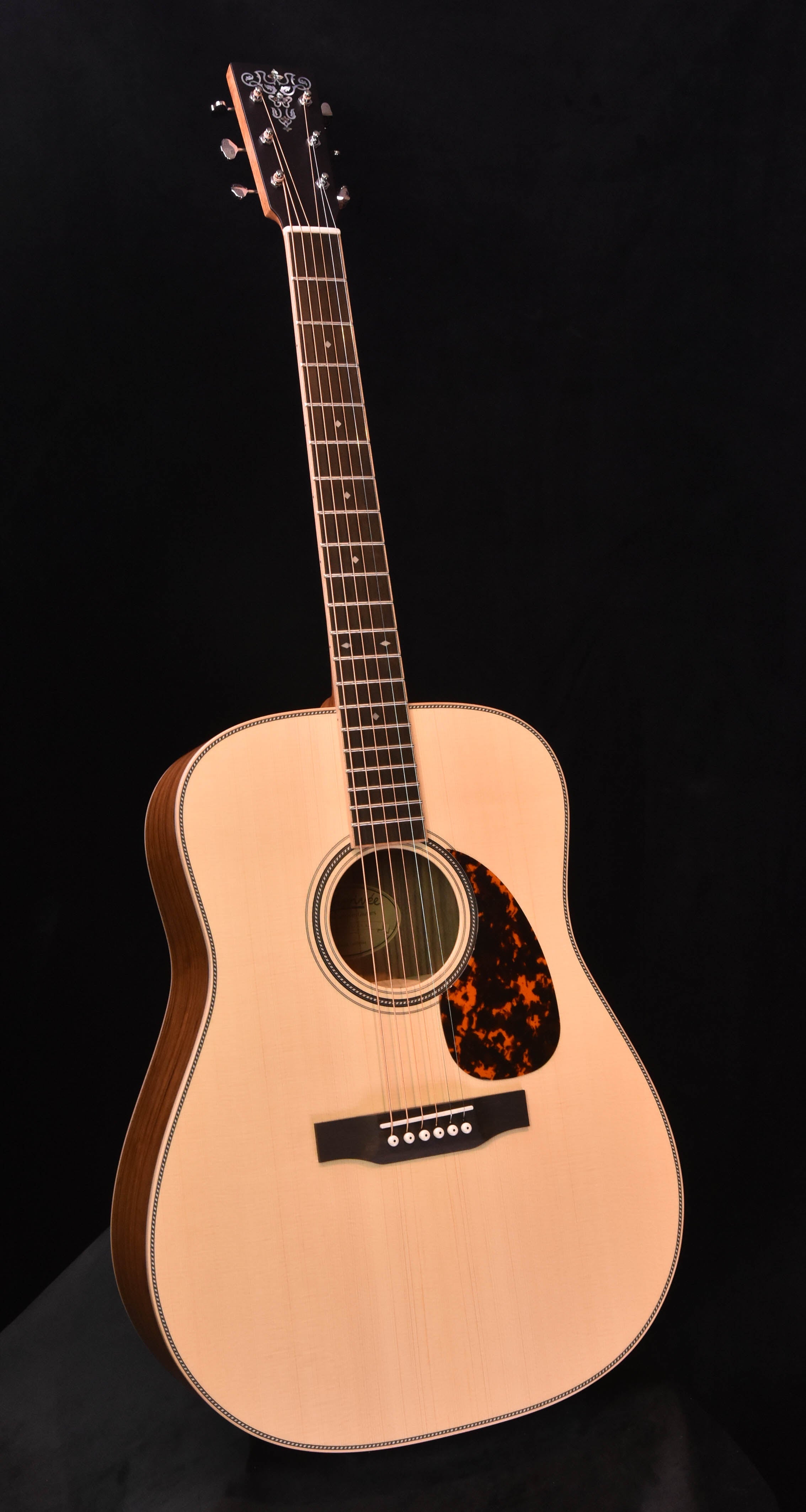 Larrivee D-40 Shedua (Ovangkol)/ Euro Spruce Special Dreadnought