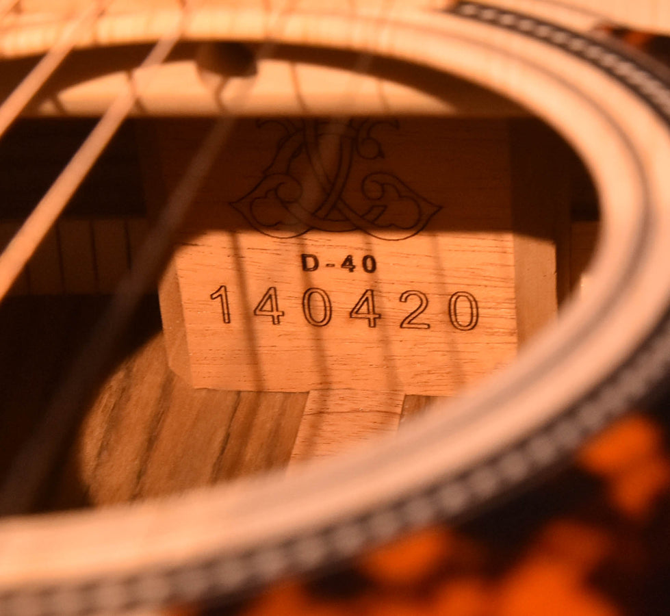 Larrivee D-40 Ovangkol (Shedua)/ Romanian Spruce Special Dreadnought Guitar