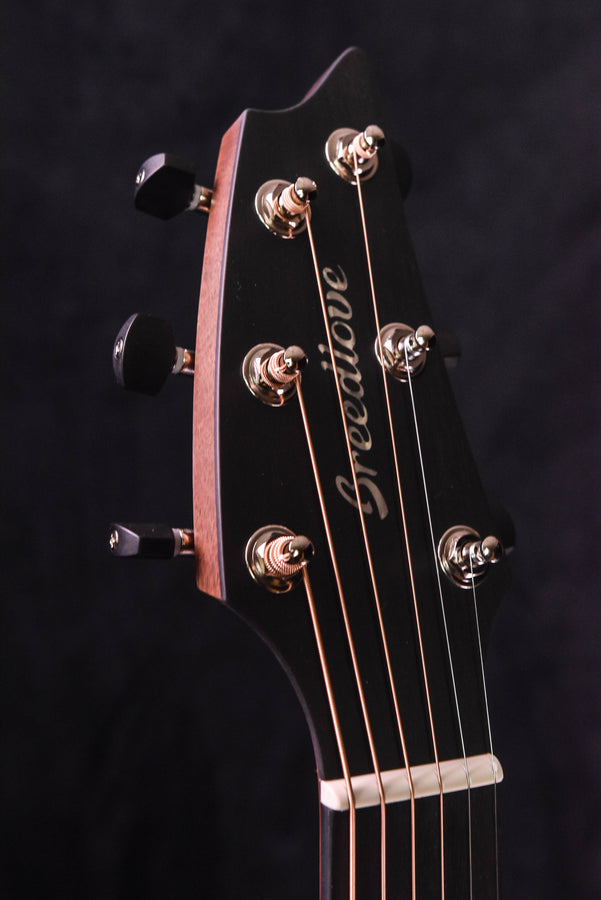 Breedlove Premier Concert Edgeburst CE Redwood/EI Rosewood Cutaway Acoustic Electric Guitar