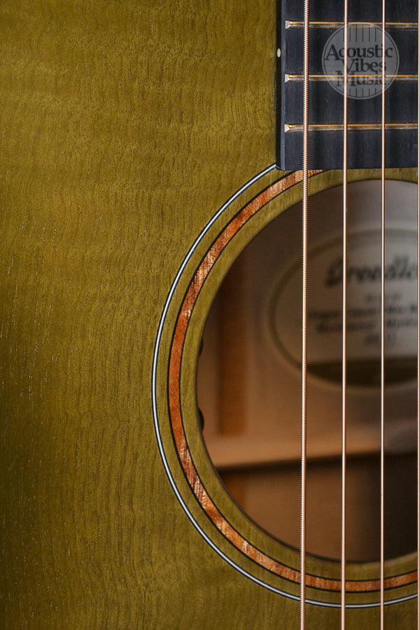 Breedlove Oregon Concert Olive E LTD all Myrtlewood Limited Edition