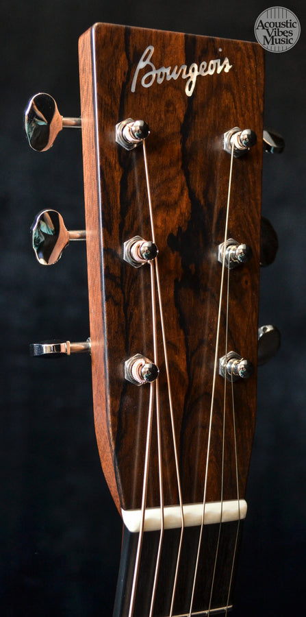 Bourgeois Country Boy Dreadnaught Sitka Top