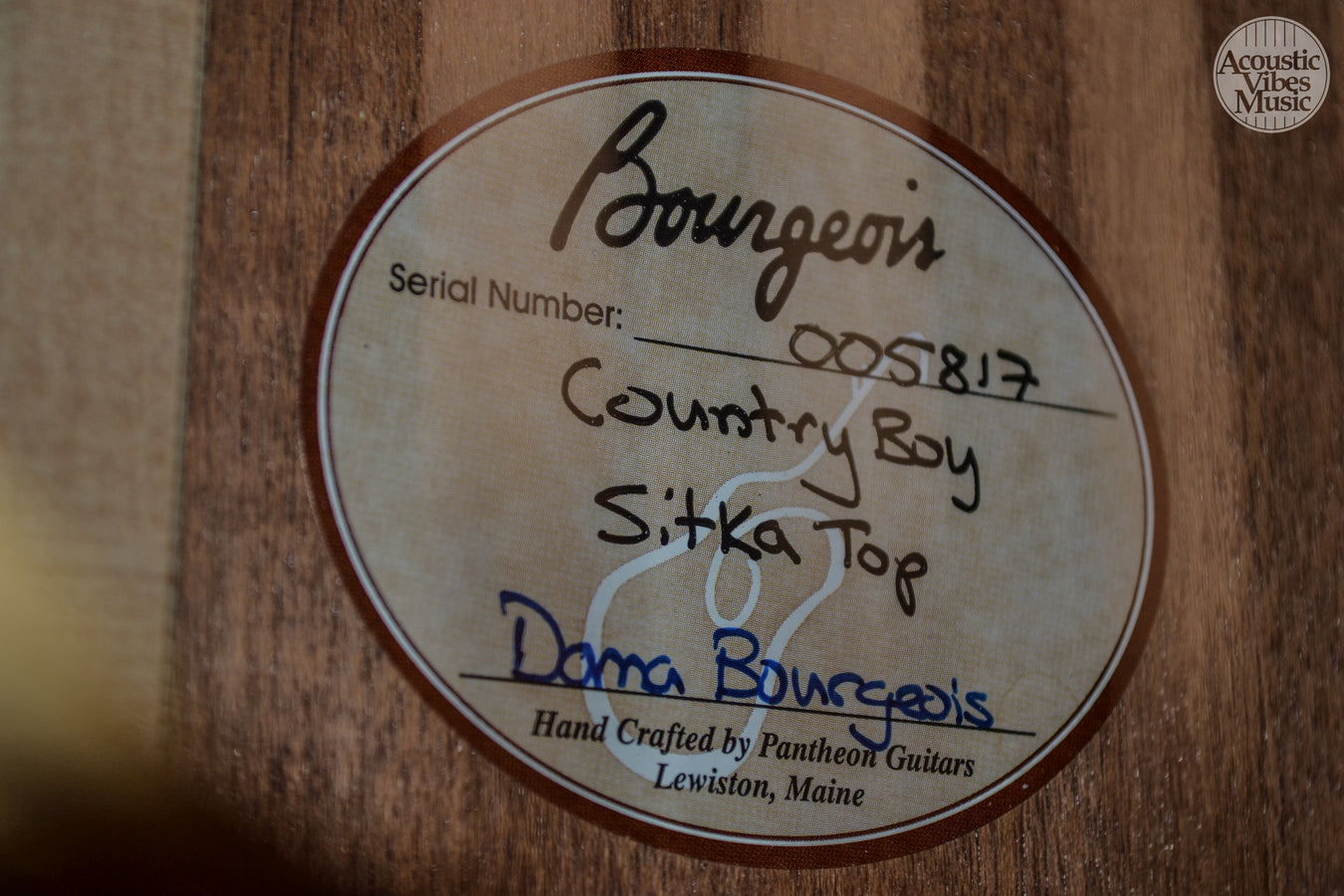 Bourgeois Country Boy Dreadnaught Sitka Top