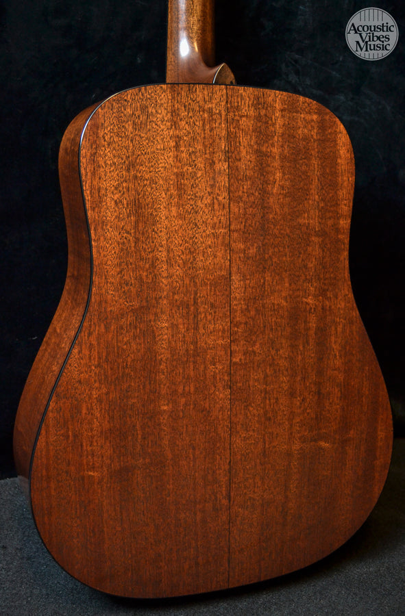 Bourgeois Country Boy Dreadnaught Sitka Top