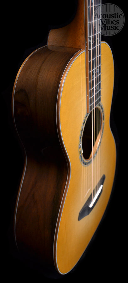 Breedlove Masterclass Parlor Brazilian Exclusive (Discontinued)