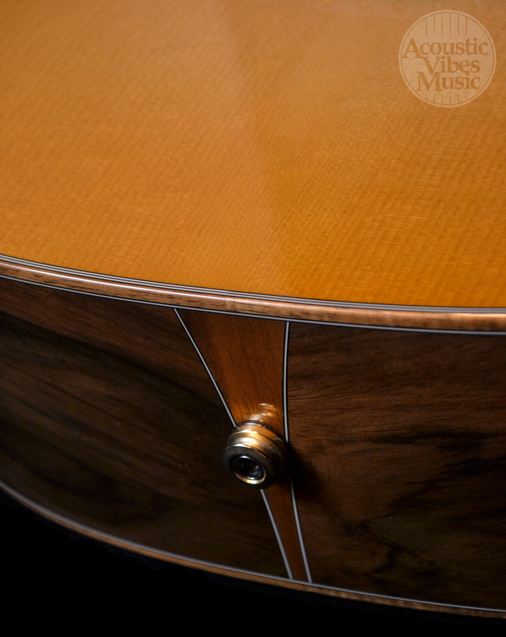 Breedlove Masterclass Parlor Brazilian Exclusive (Discontinued)
