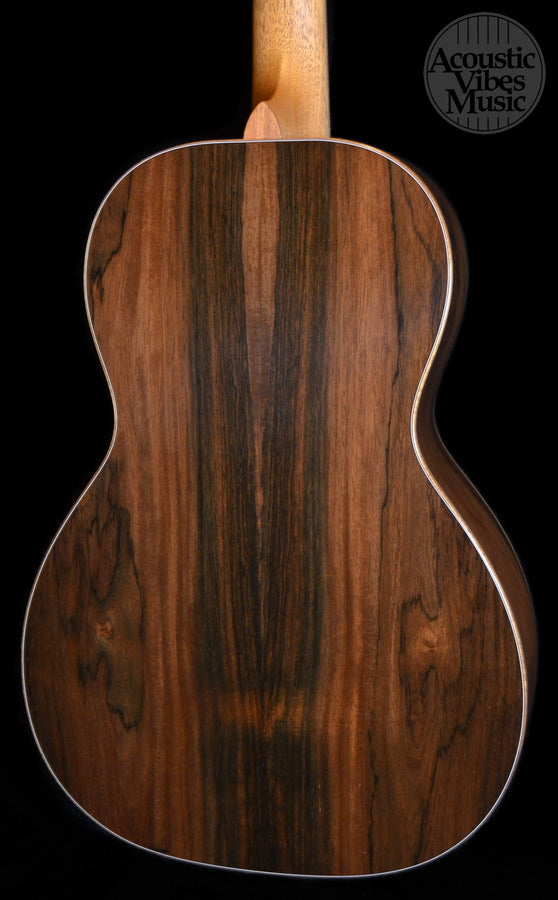 Breedlove Masterclass Parlor Brazilian Exclusive (Discontinued)