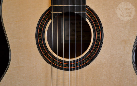 kenny hill new world player 640mm spruce top