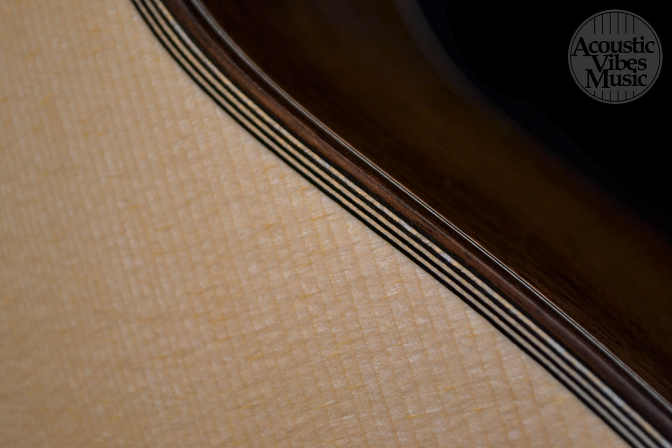 Kenny Hill New World Player 640mm Spruce Top