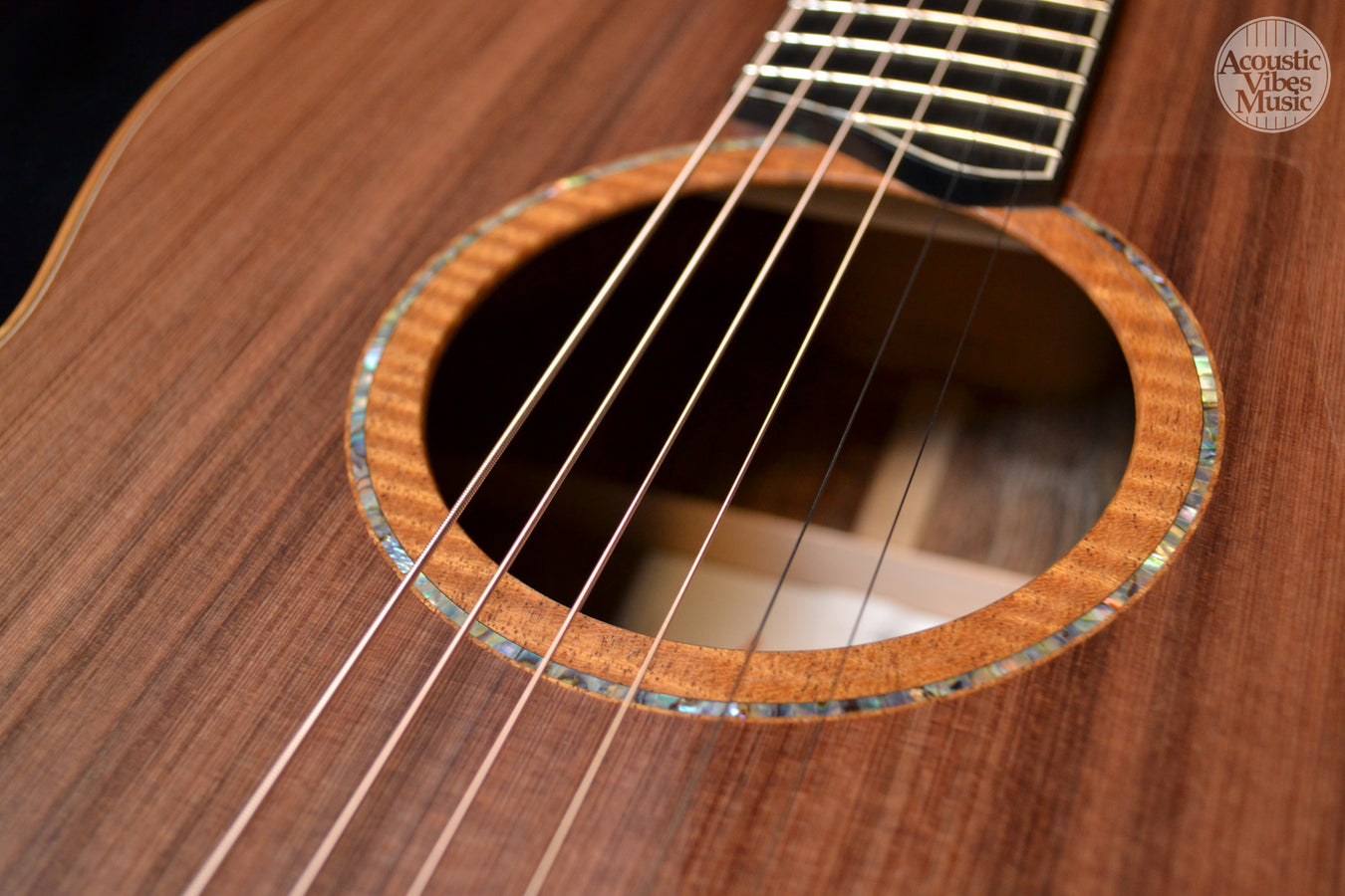 Lowden F50 Chechen / Sinker Redwood / Koa Binding