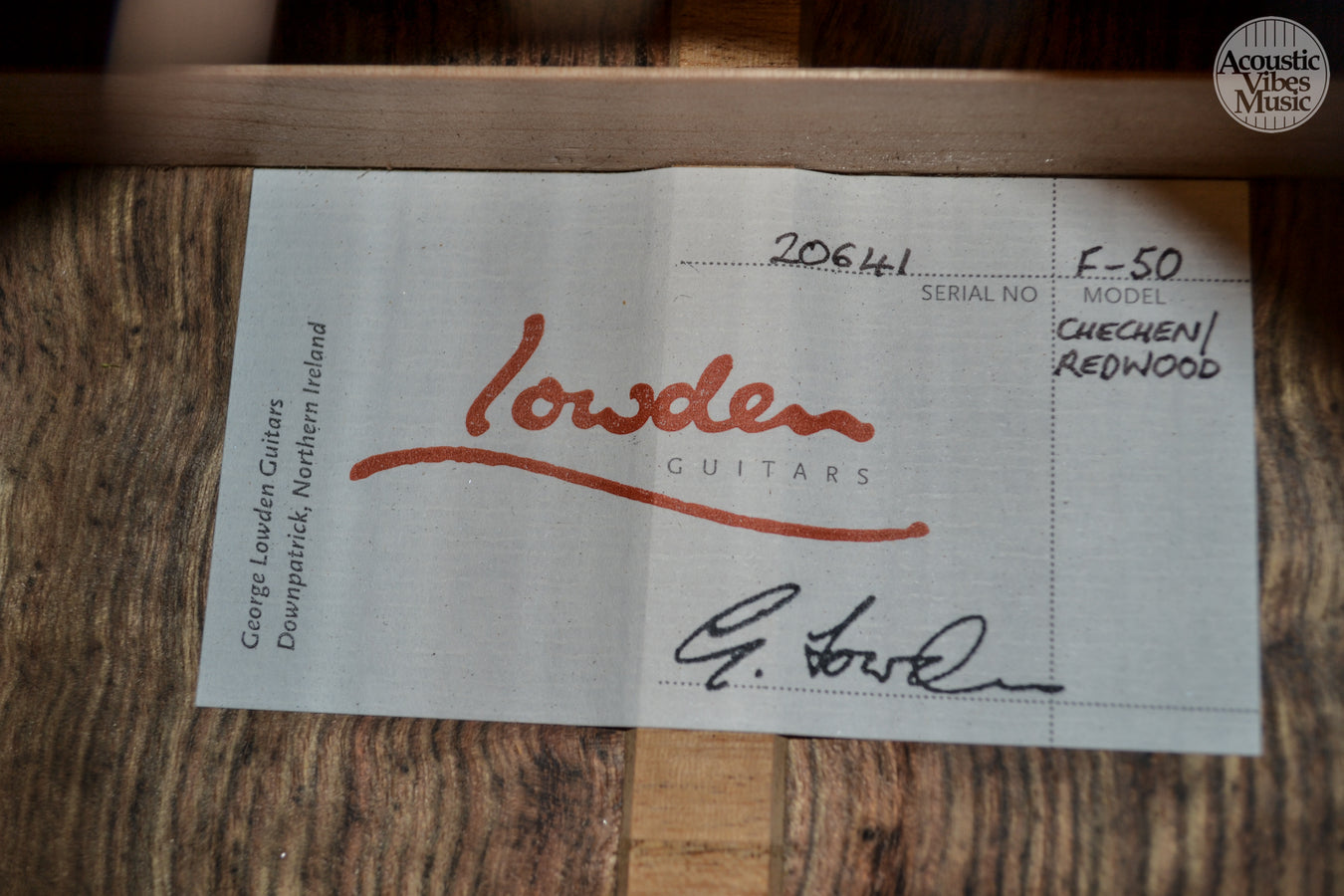 Lowden F50 Chechen / Sinker Redwood / Koa Binding