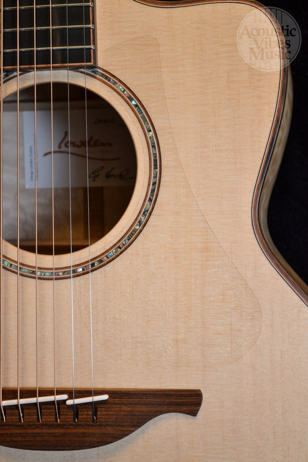 Lowden Alex De Grassi Signature Quilt  Maple and Spruce