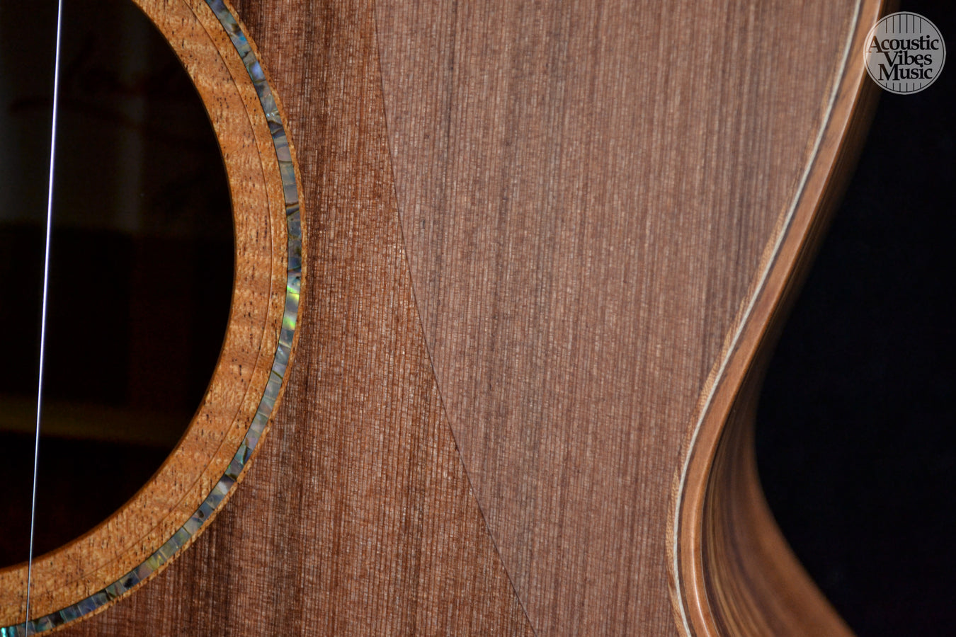 Lowden F50 Chechen / Sinker Redwood / Koa Binding