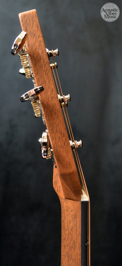 Martin Custom Shop OM Size VTS Sitka & Wandoo