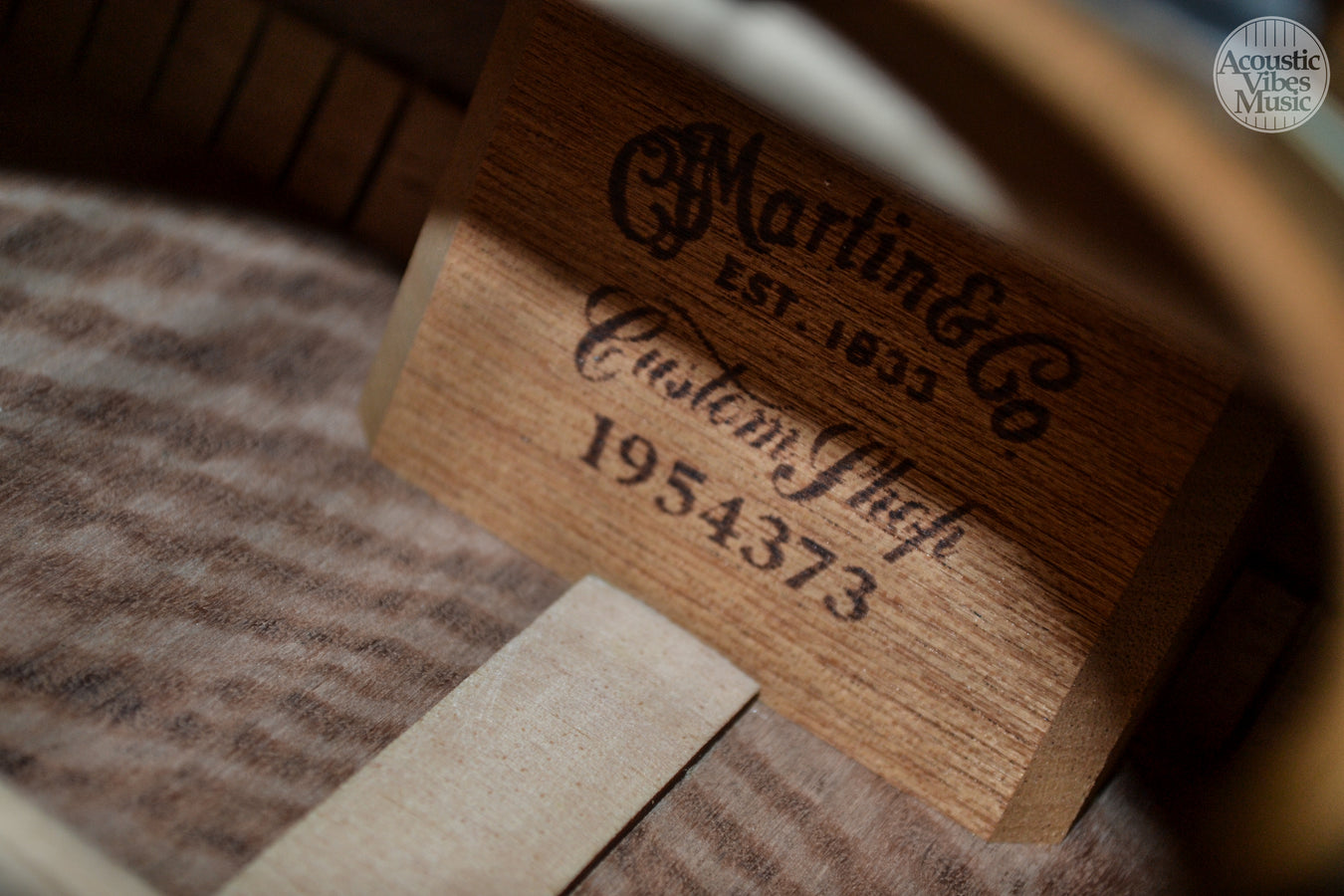 Martin Custom Shop OM Size VTS Sitka & Wandoo